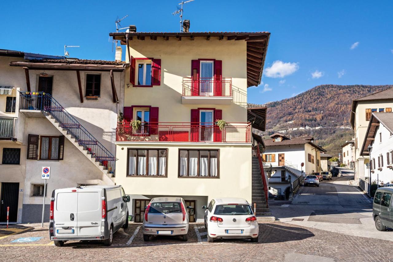 Balconi Rossi Borgo Valsugana公寓 外观 照片
